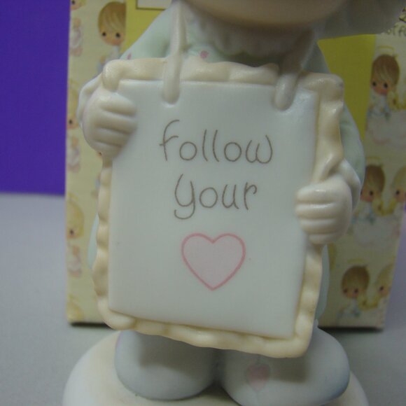 Follow your heart 1995 Event Figurine 528080 precious moments with box - Picture 3 of 14